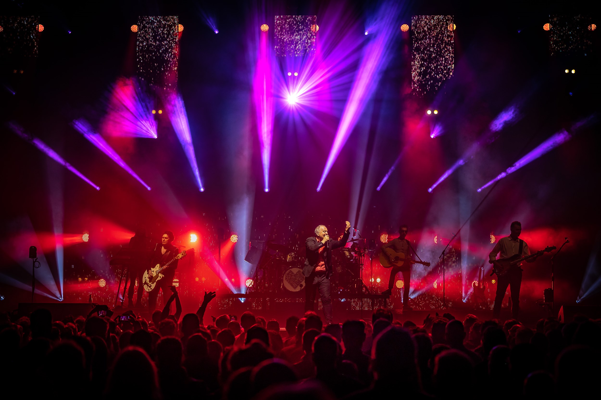 SIMPLE MINDS